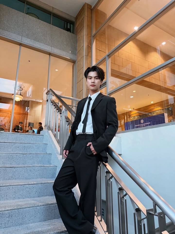 โอม - ภวัต จิตต์สว่างดี