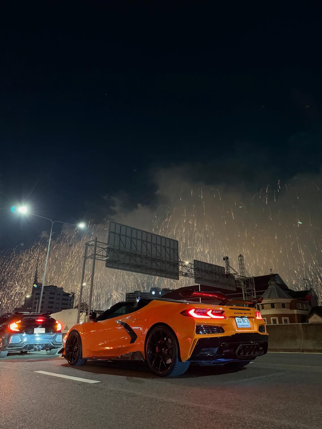 โอม - ภวัต จิตต์สว่างดี