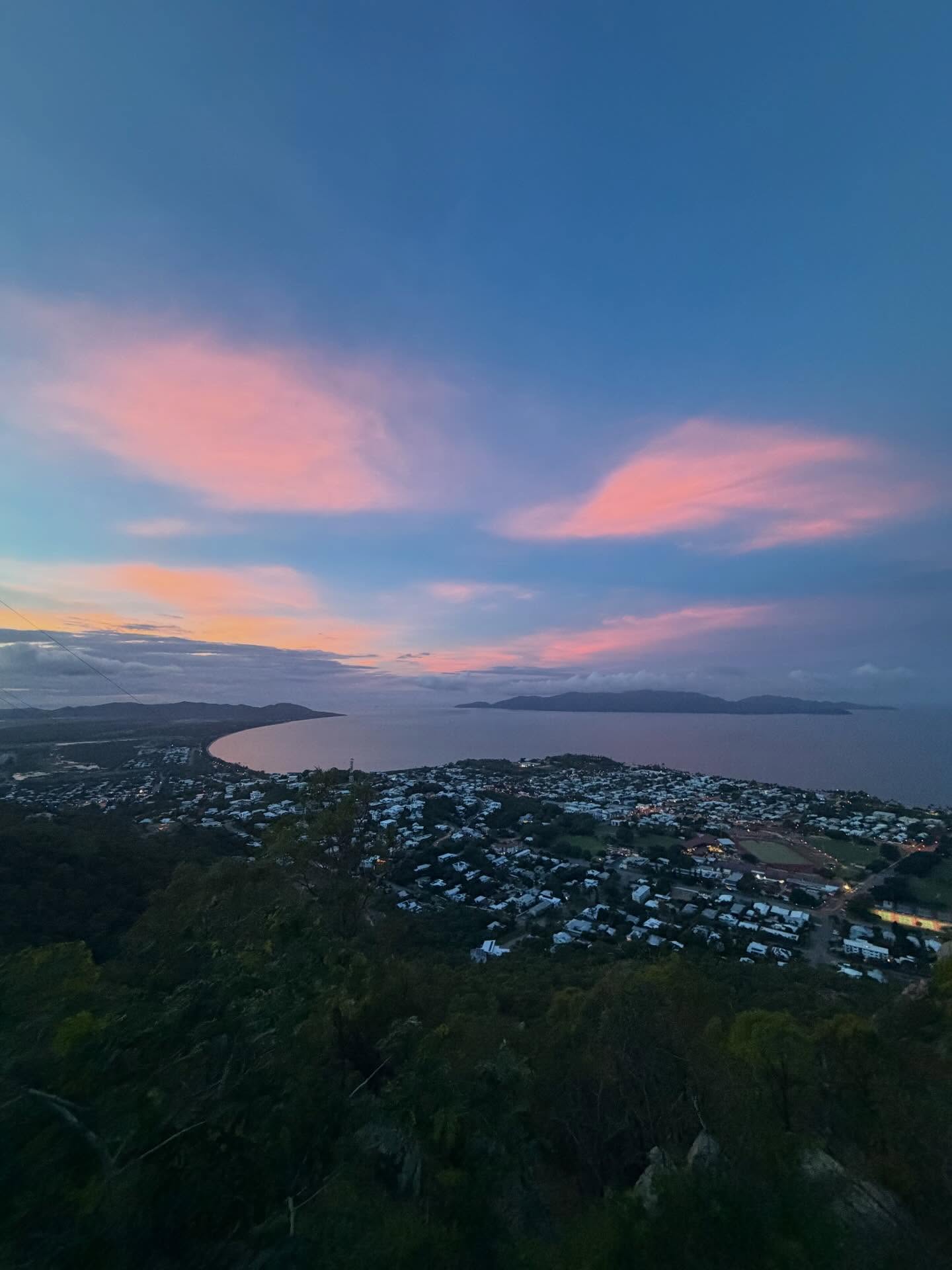 โอม - ภวัต จิตต์สว่างดี