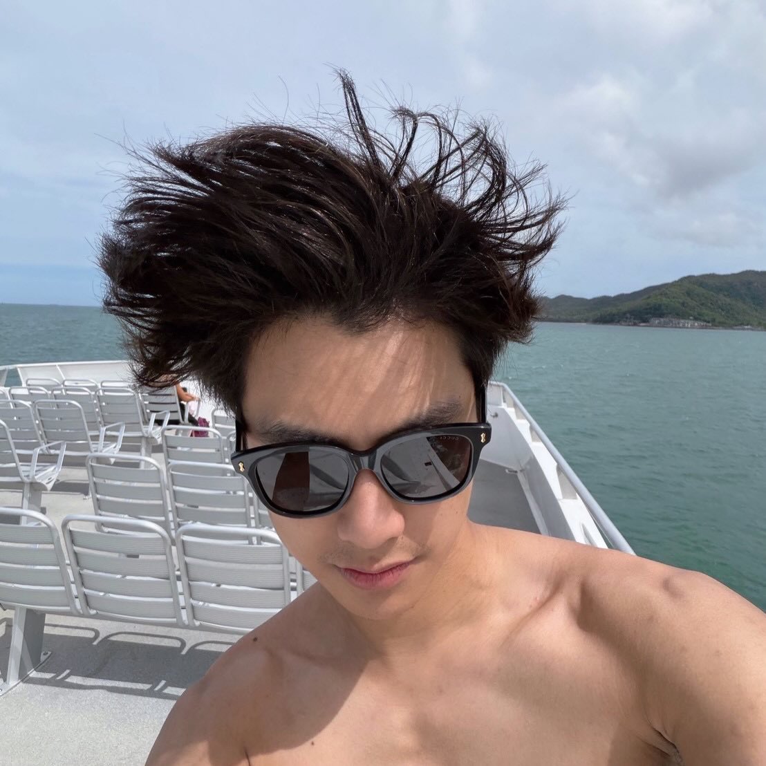 โอม - ภวัต จิตต์สว่างดี