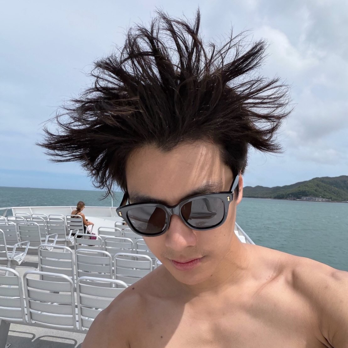 โอม - ภวัต จิตต์สว่างดี