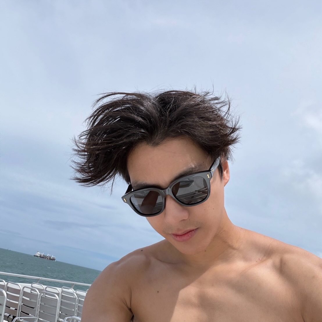 โอม - ภวัต จิตต์สว่างดี