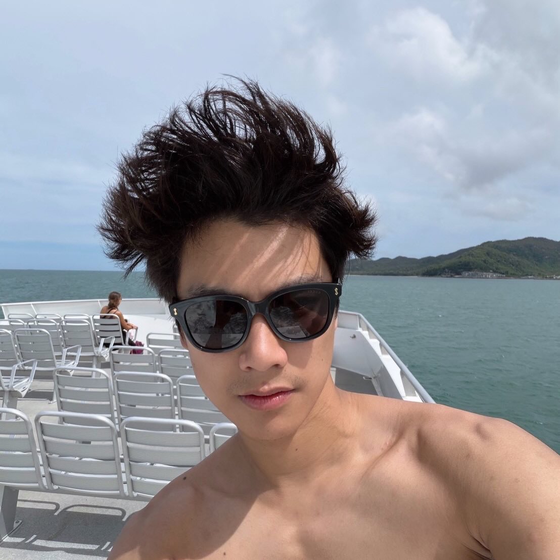 โอม - ภวัต จิตต์สว่างดี