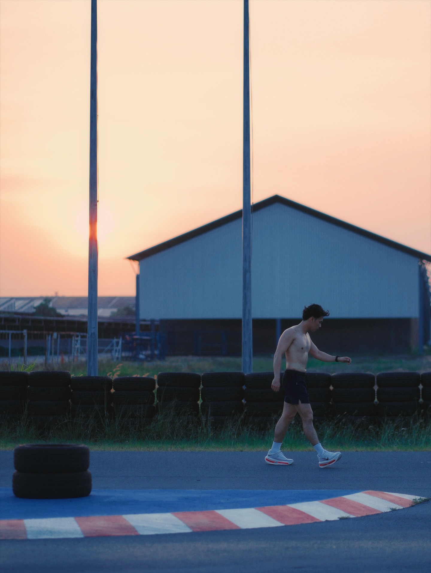 โอม - ภวัต จิตต์สว่างดี