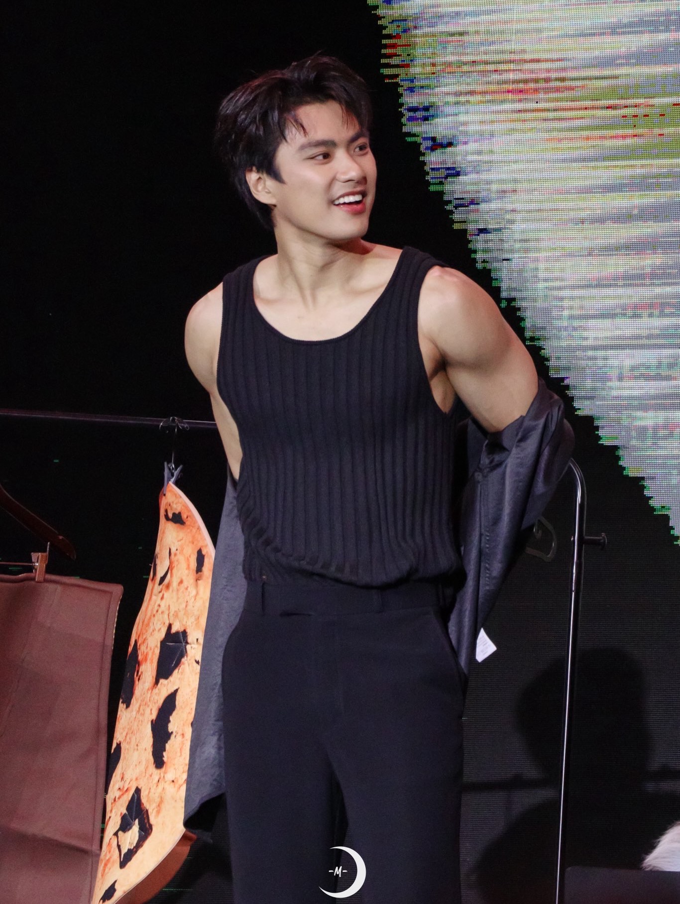 โอม - ภวัต จิตต์สว่างดี