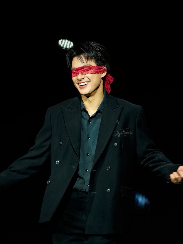 โอม - ภวัต จิตต์สว่างดี