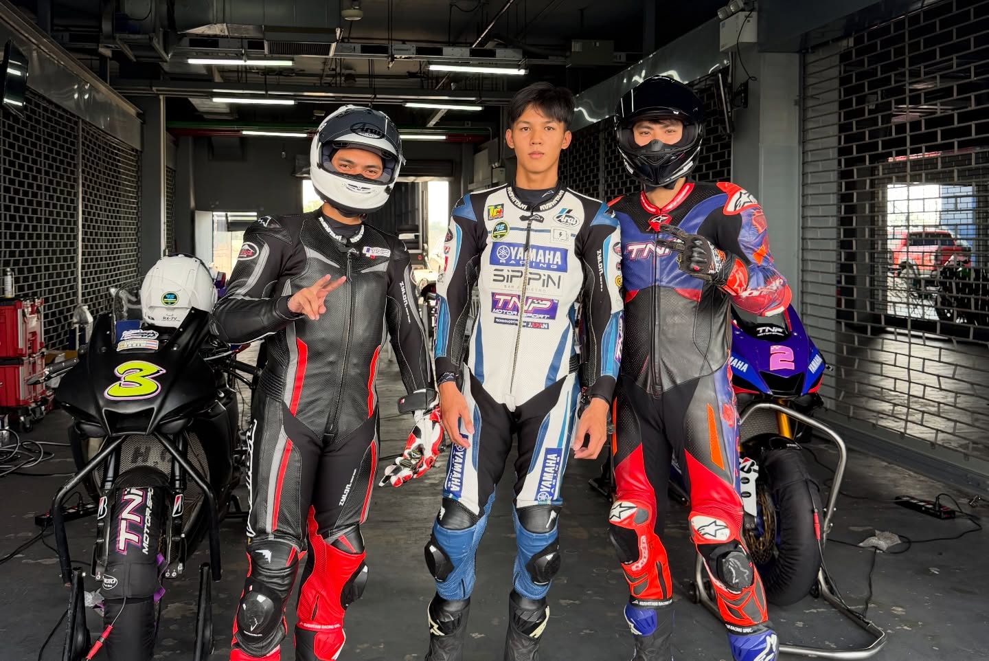 โอม - ภวัต จิตต์สว่างดี