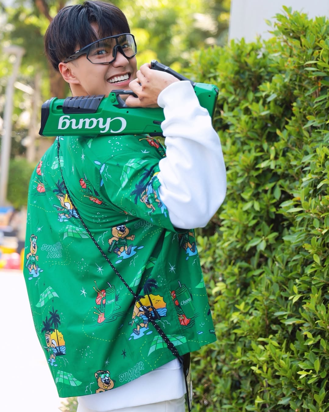 โอม - ภวัต จิตต์สว่างดี