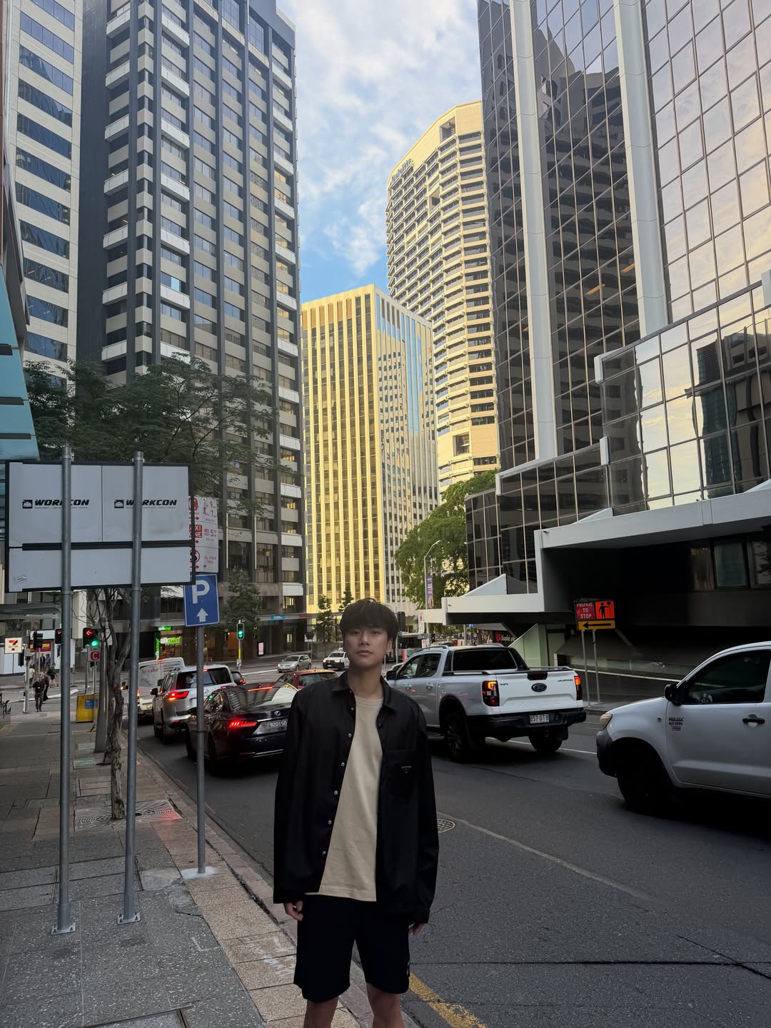 โอม - ภวัต จิตต์สว่างดี