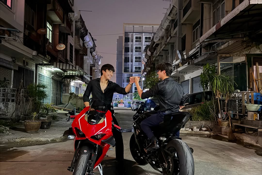 โอม - ภวัต จิตต์สว่างดี