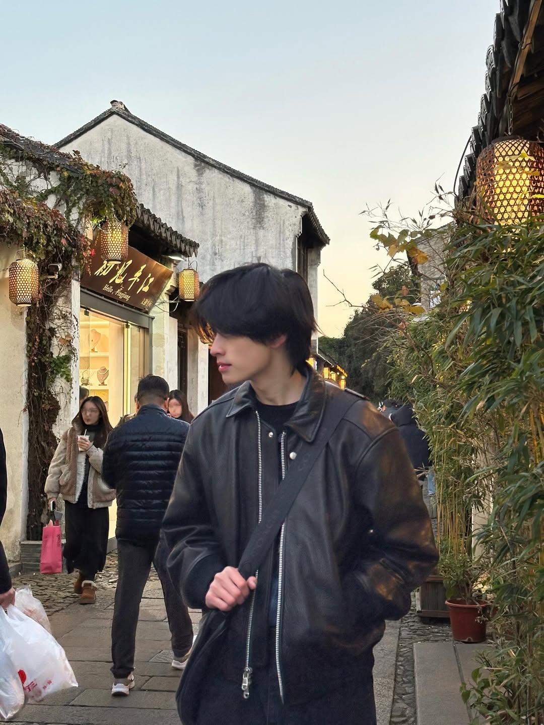 เอเอ - อชิรกรณ์ สุวิทยะเสถียร