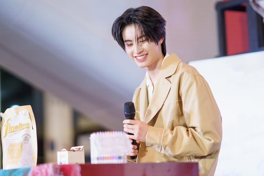 เอเอ - อชิรกรณ์ สุวิทยะเสถียร