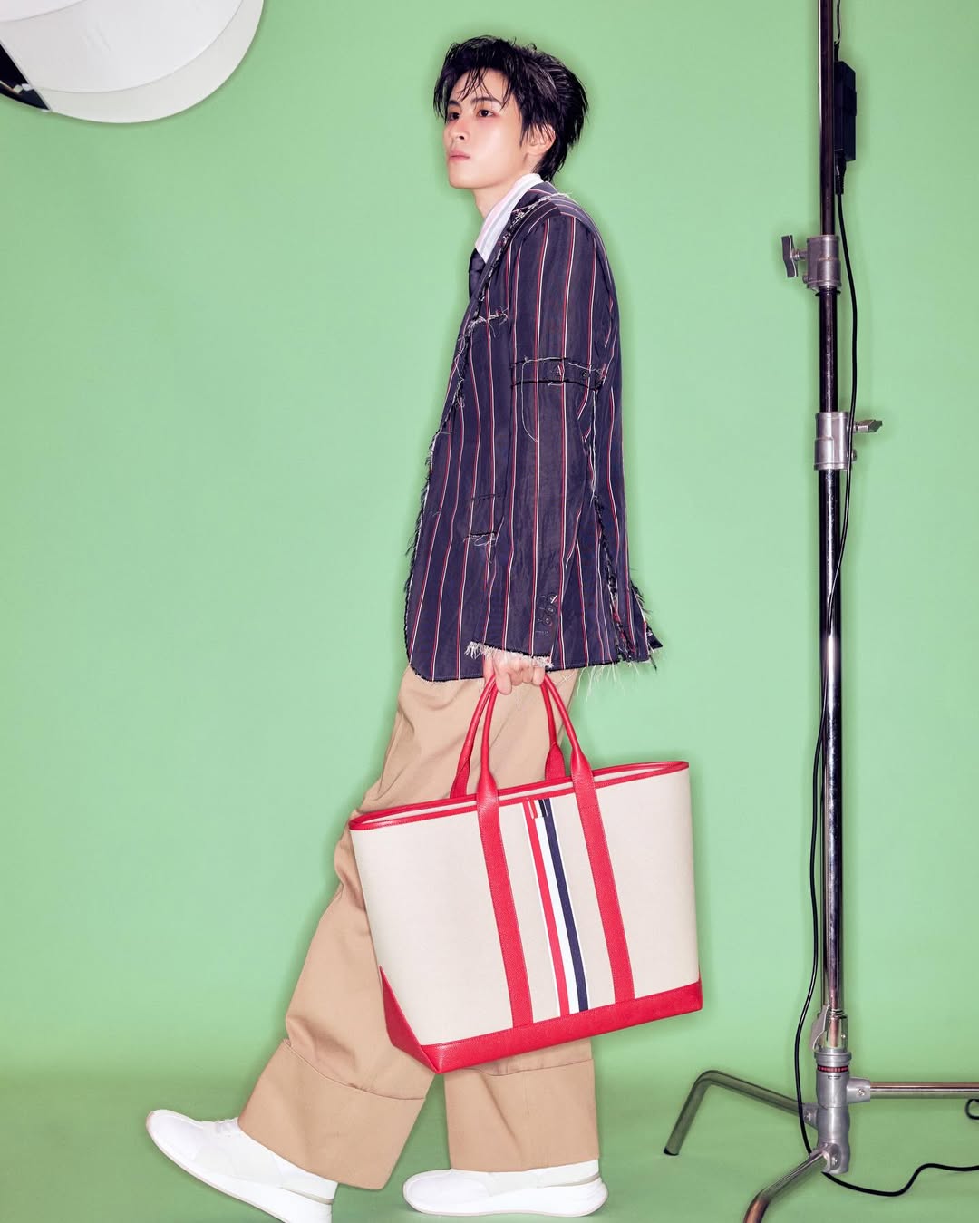 เอเอ - อชิรกรณ์ สุวิทยะเสถียร