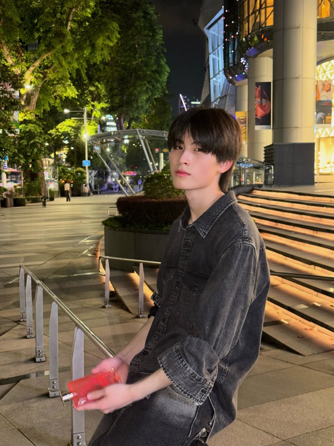 เอเอ - อชิรกรณ์ สุวิทยะเสถียร