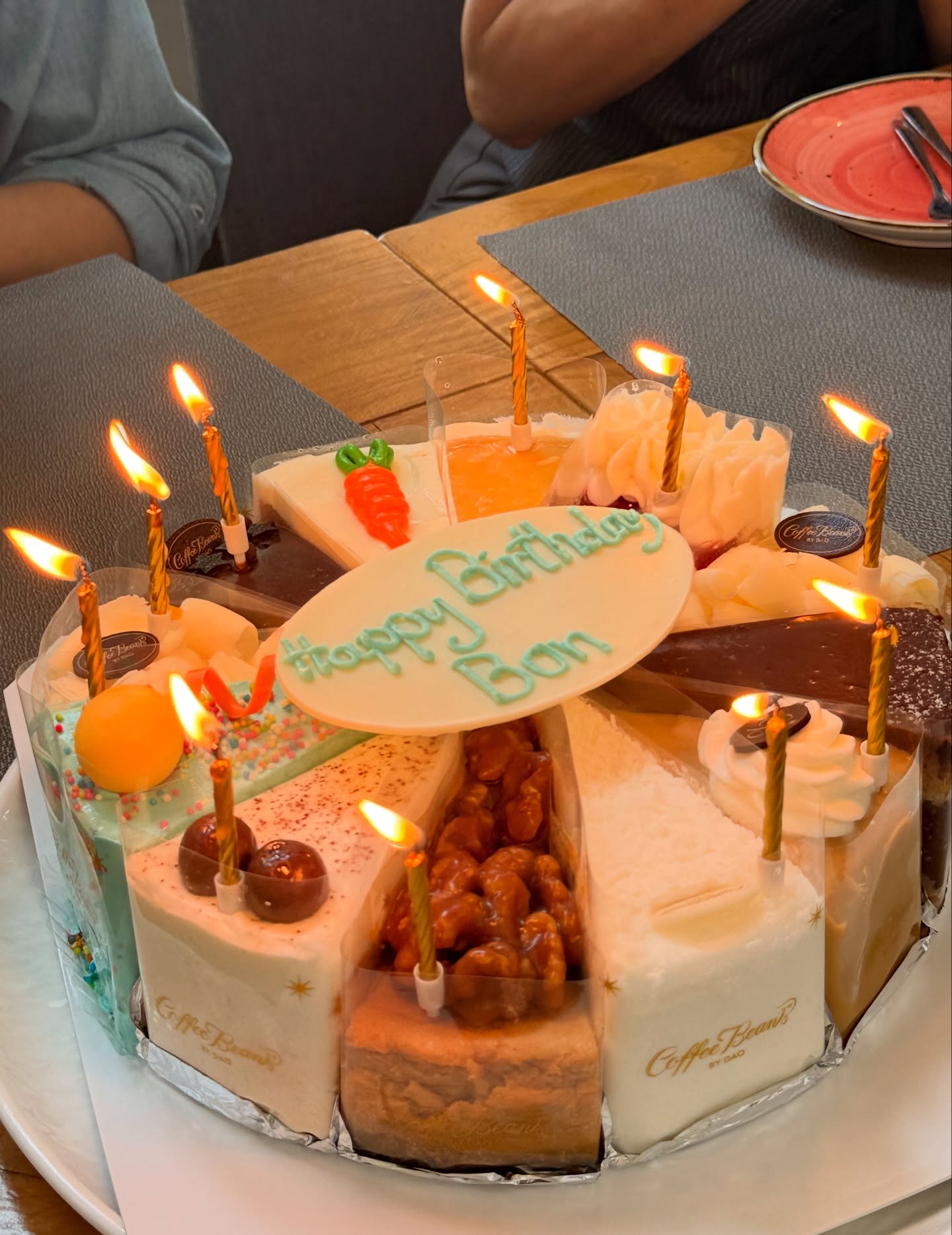 แบม - สราลี ประสิทธิ์ดำรง