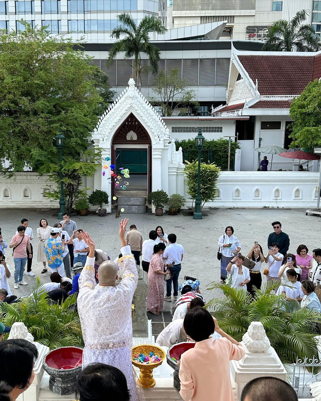 ภัทร์ ฉัตรบริรักษ์