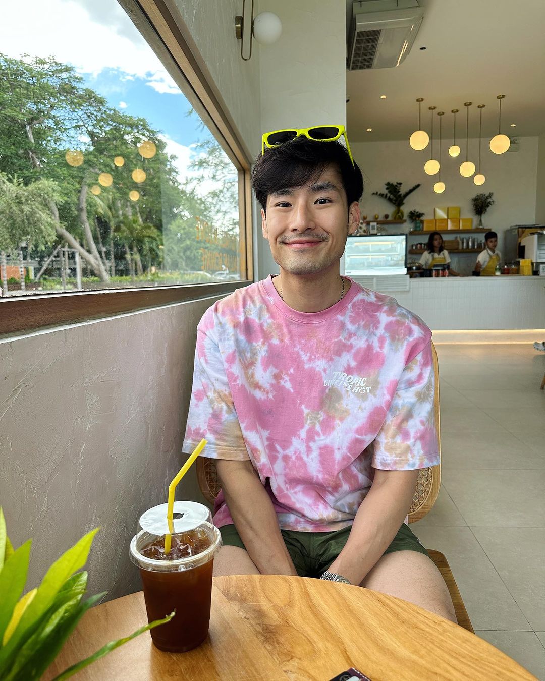 ภัทร์ ฉัตรบริรักษ์