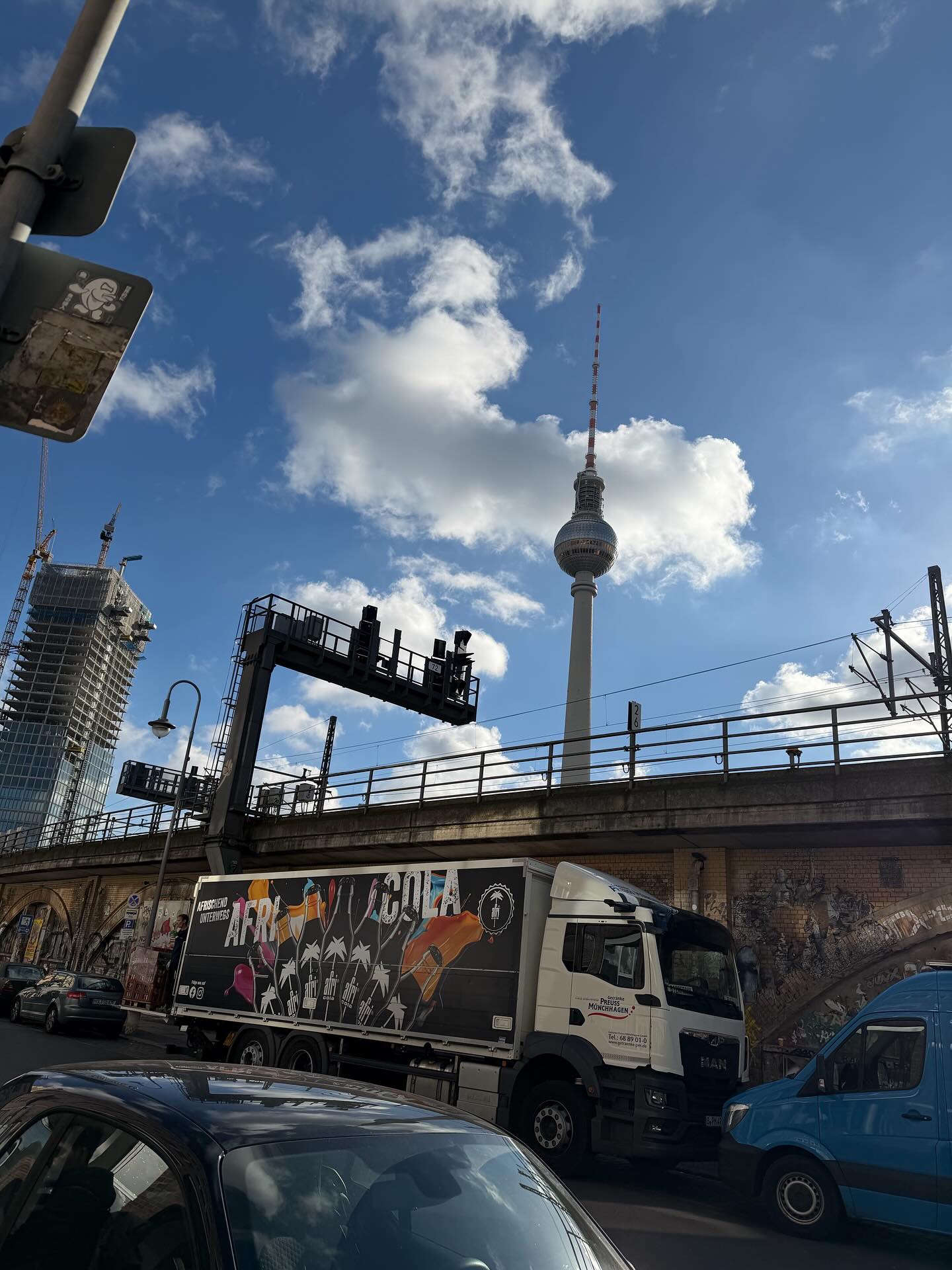 ภัทร์ ฉัตรบริรักษ์