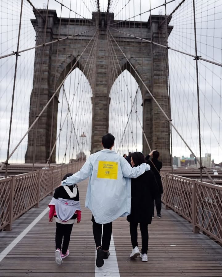 ภัทร์ ฉัตรบริรักษ์