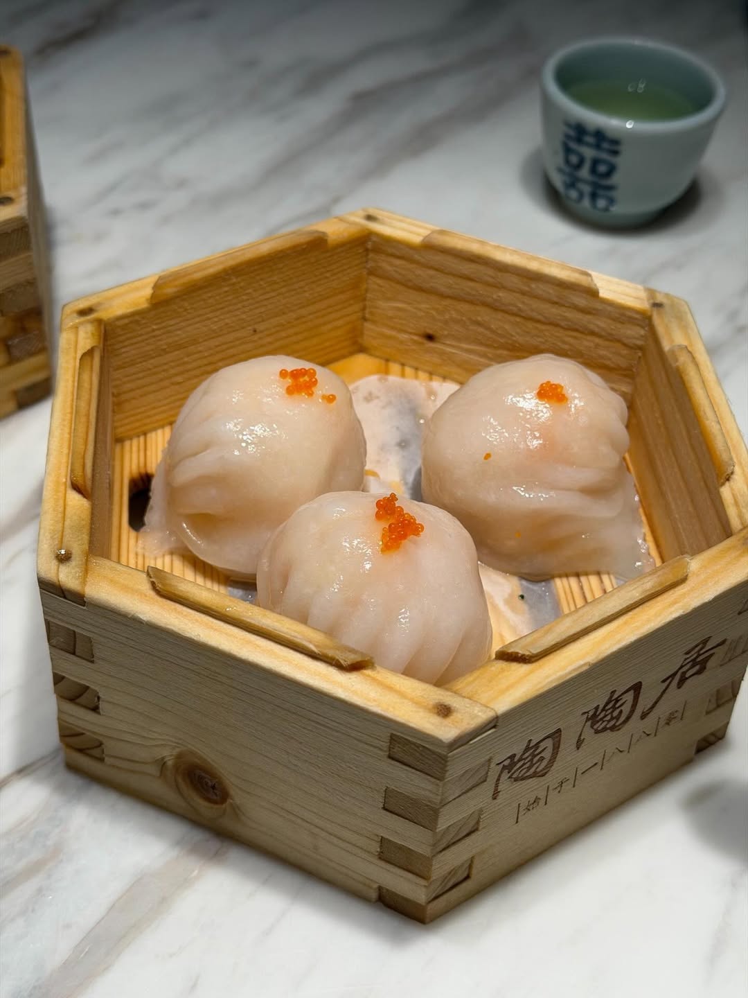 ภัทร์ ฉัตรบริรักษ์