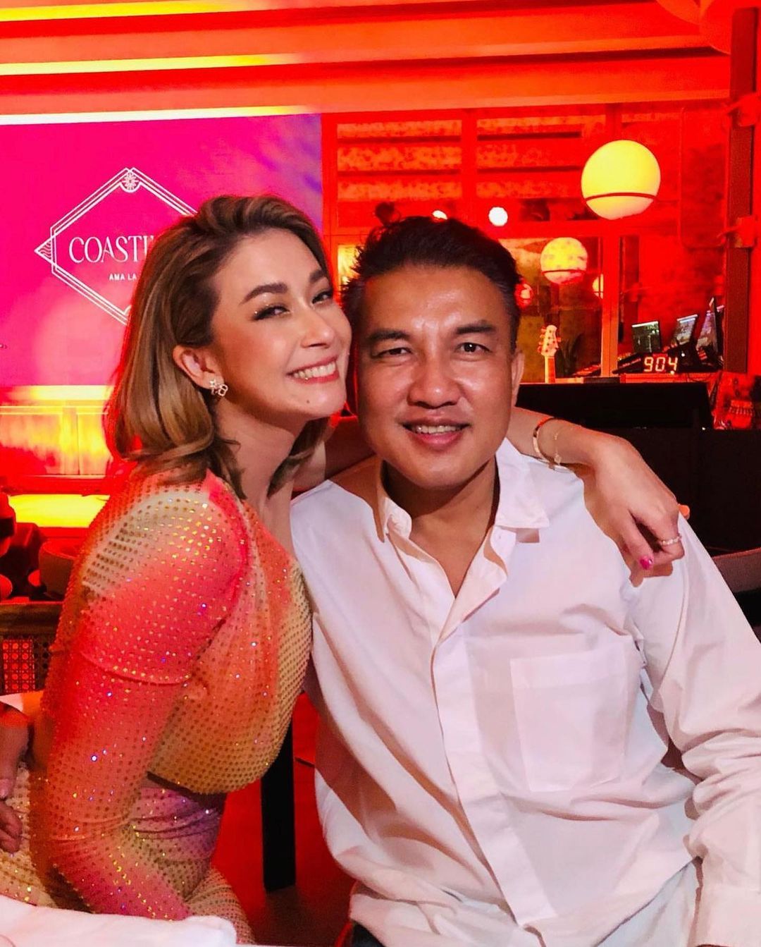 เอมี่ กลิ่นประทุม