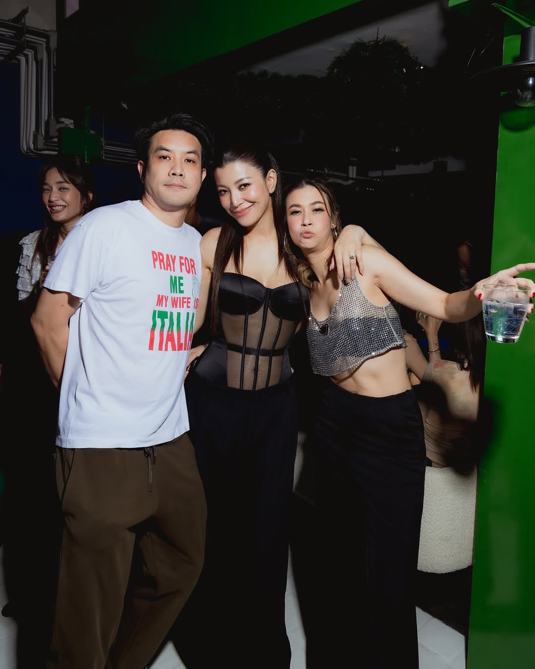 เอมี่ กลิ่นประทุม