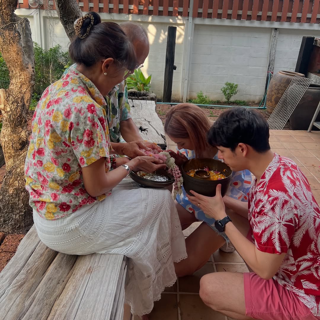 เอมี่ กลิ่นประทุม