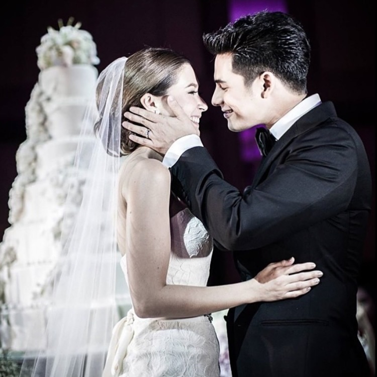เอมี่ กลิ่นประทุม