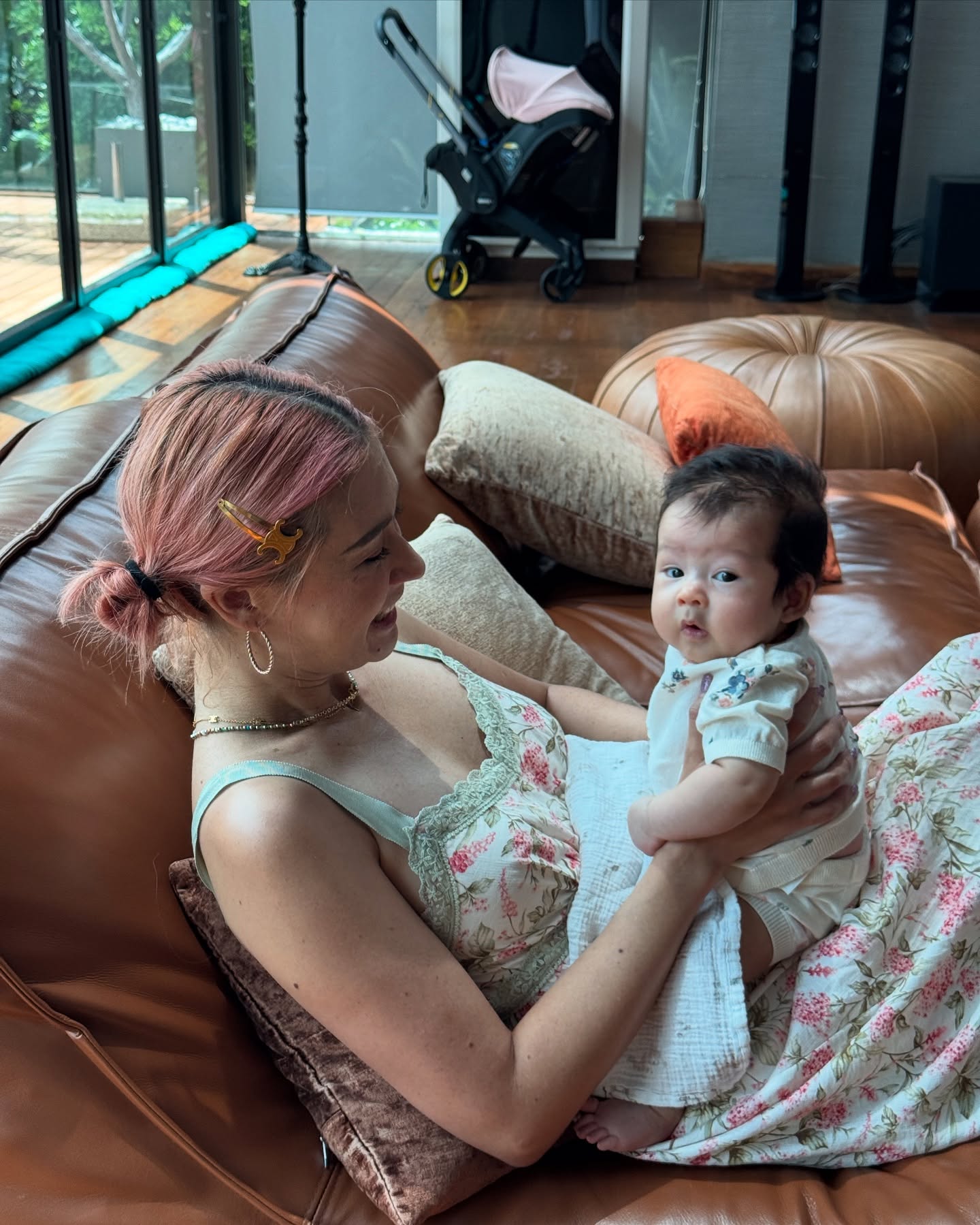 เอมี่ กลิ่นประทุม