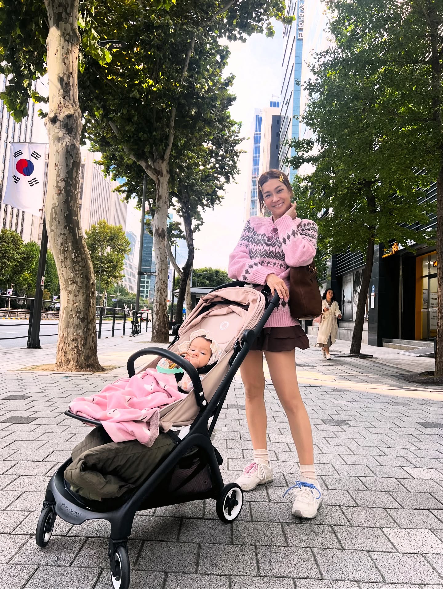 เอมี่ กลิ่นประทุม