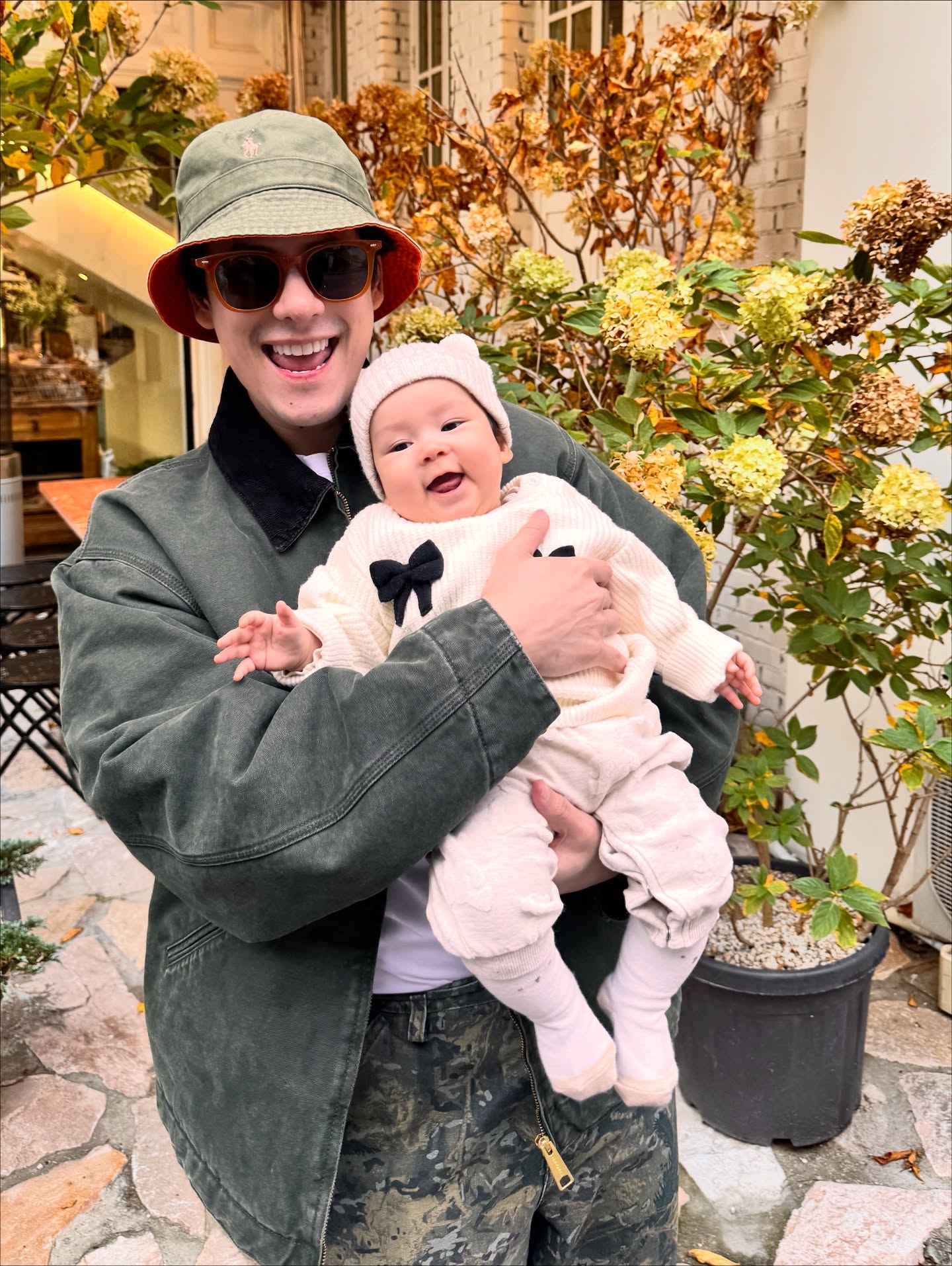 เอมี่ กลิ่นประทุม