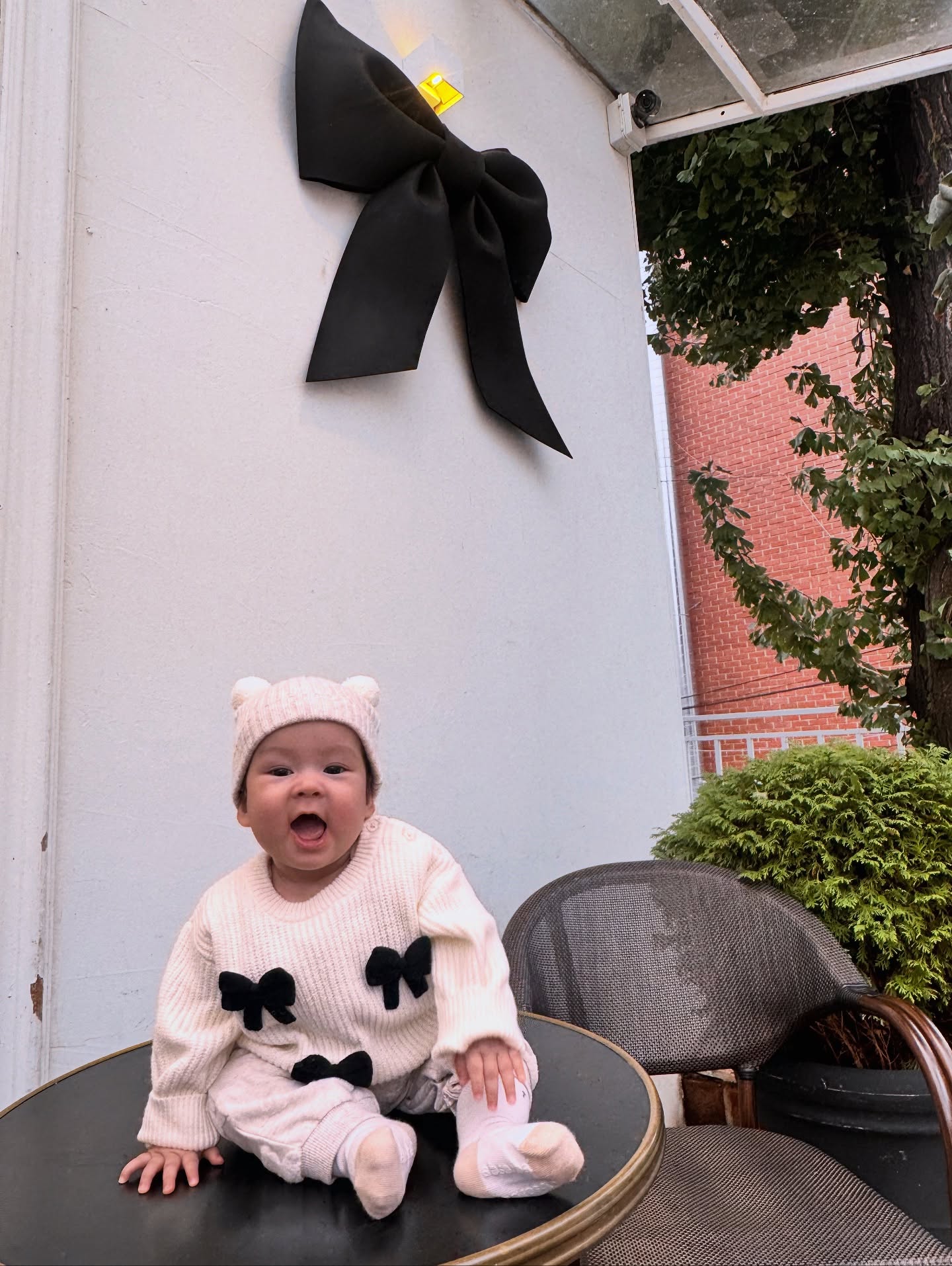 เอมี่ กลิ่นประทุม