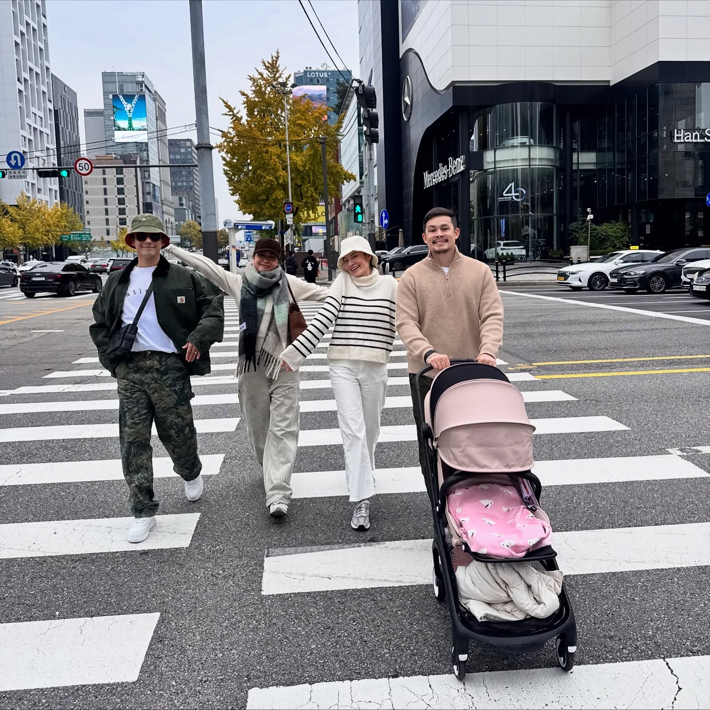 เอมี่ กลิ่นประทุม