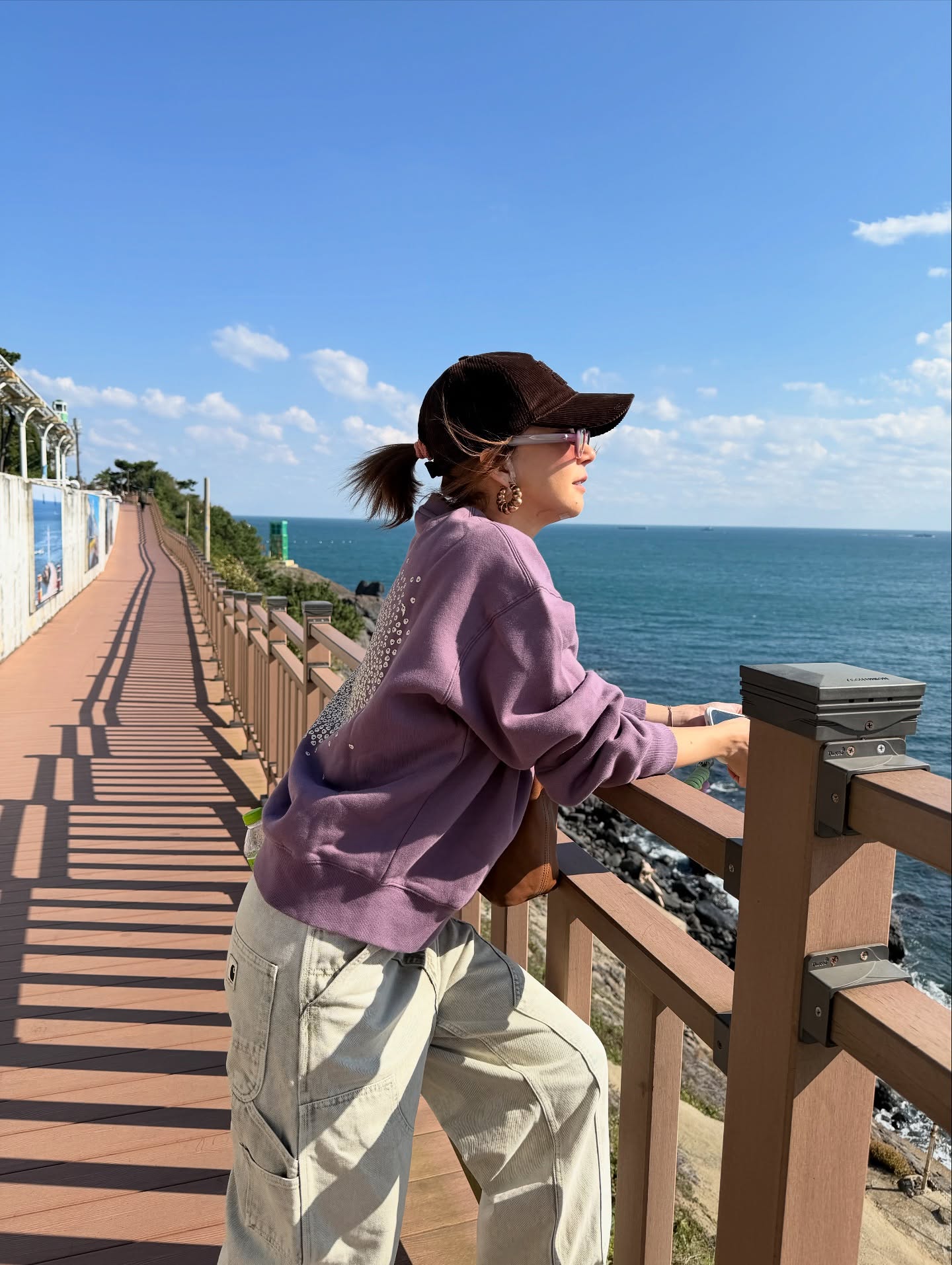 เอมี่ กลิ่นประทุม