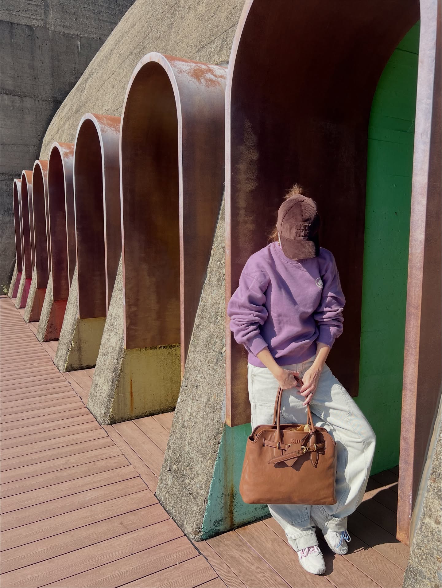 เอมี่ กลิ่นประทุม