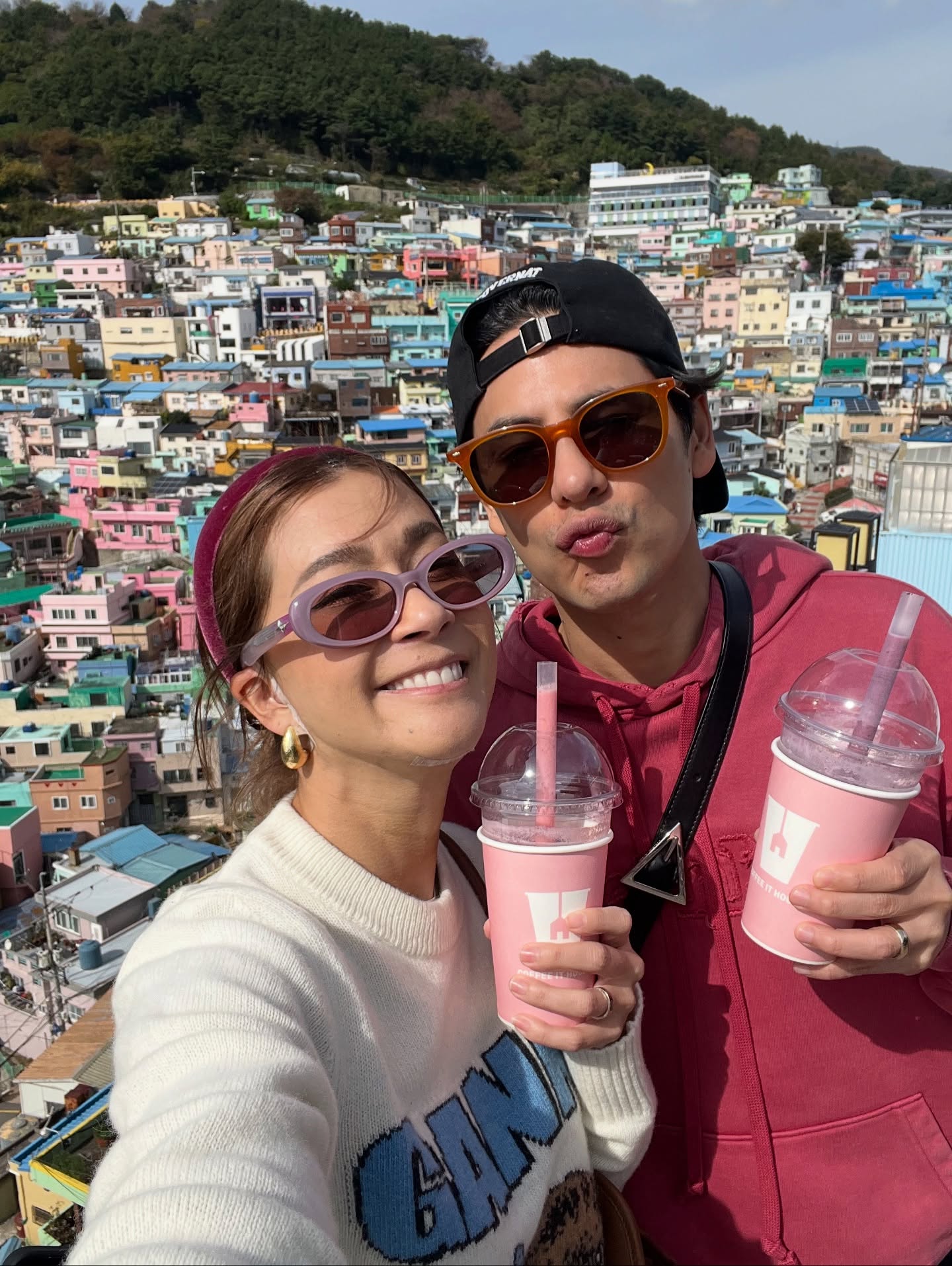 เอมี่ กลิ่นประทุม