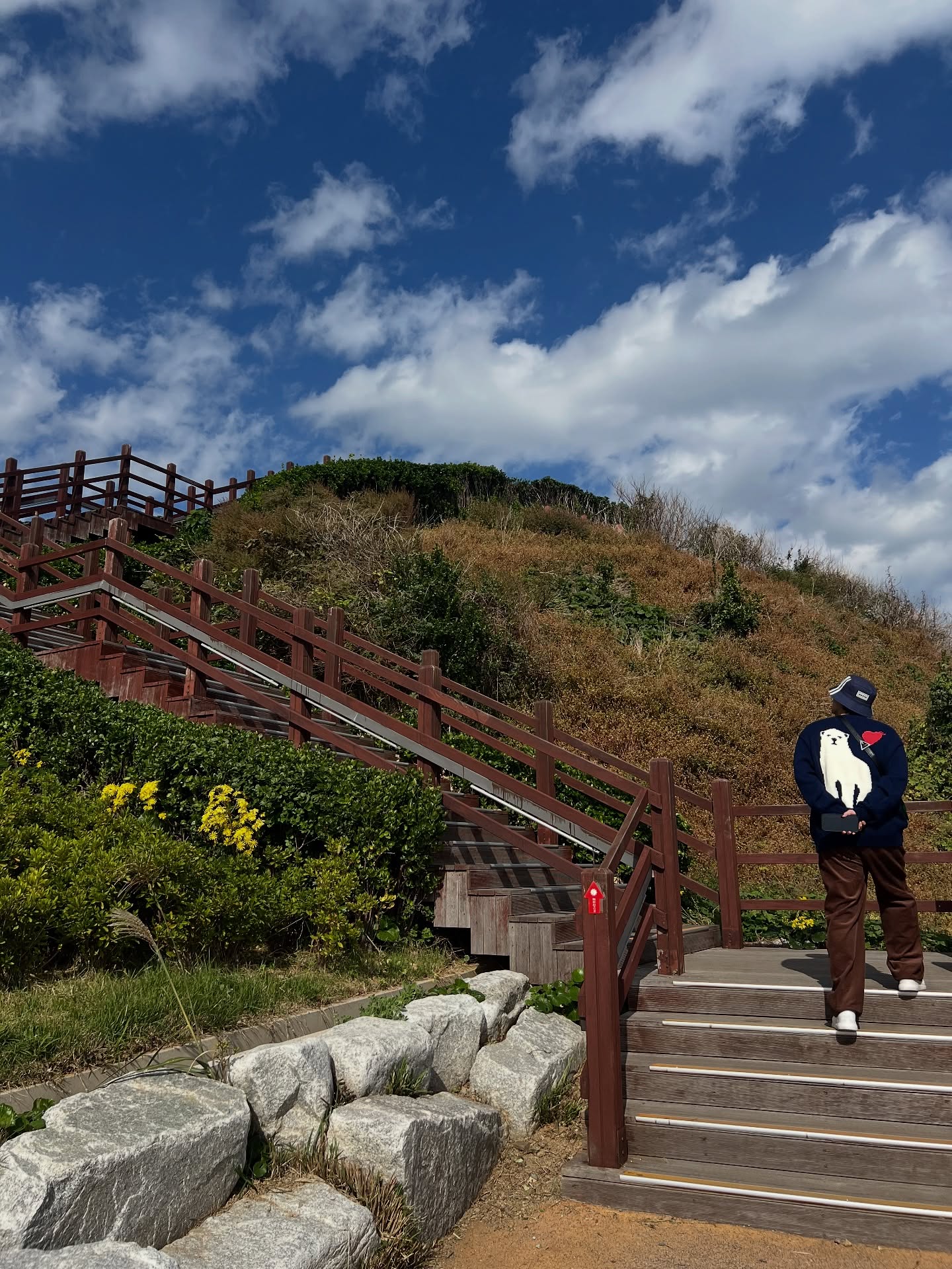 เอมี่ กลิ่นประทุม