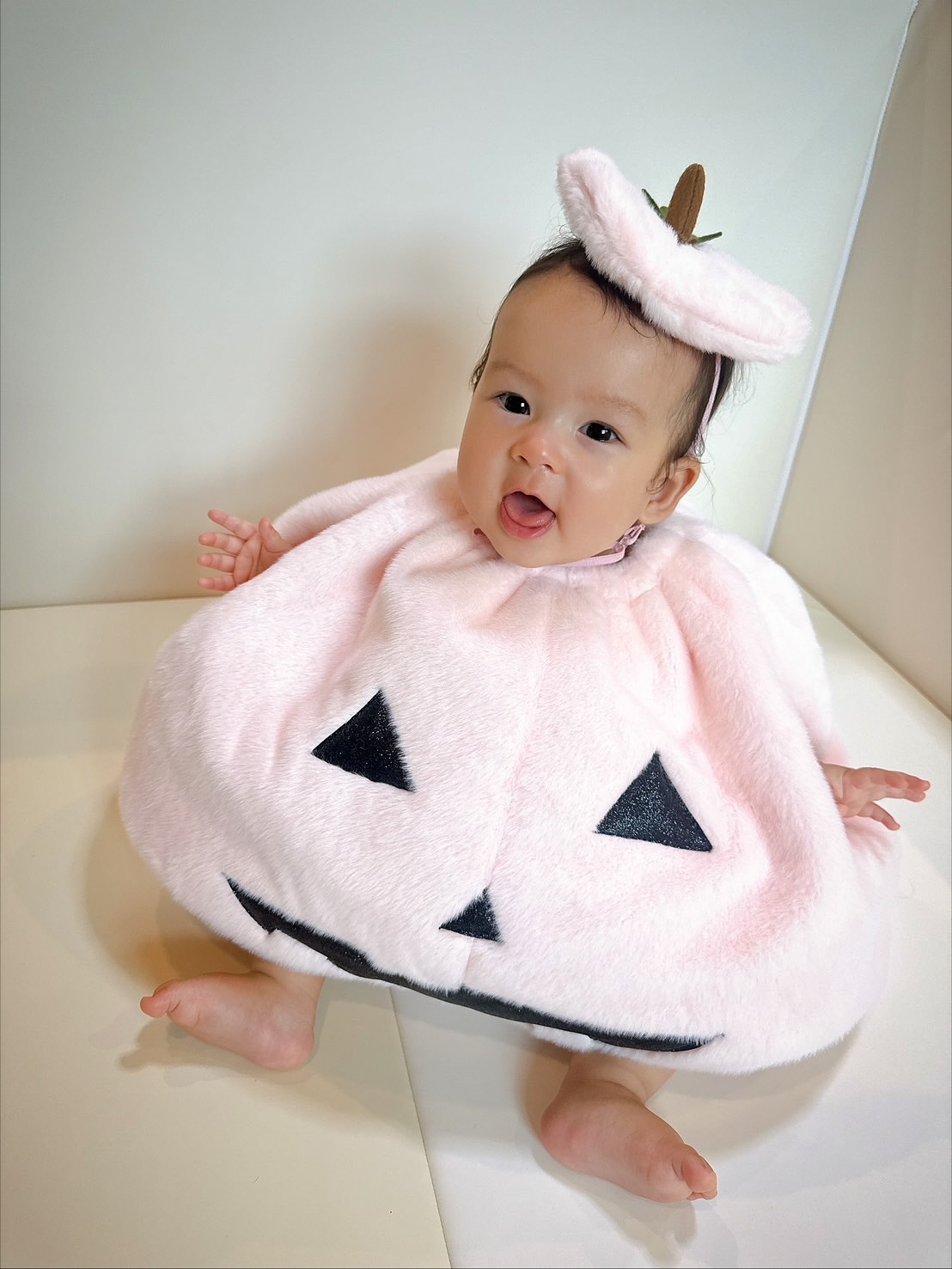 เอมี่ กลิ่นประทุม