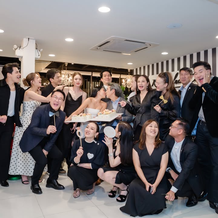 เอมี่ กลิ่นประทุม