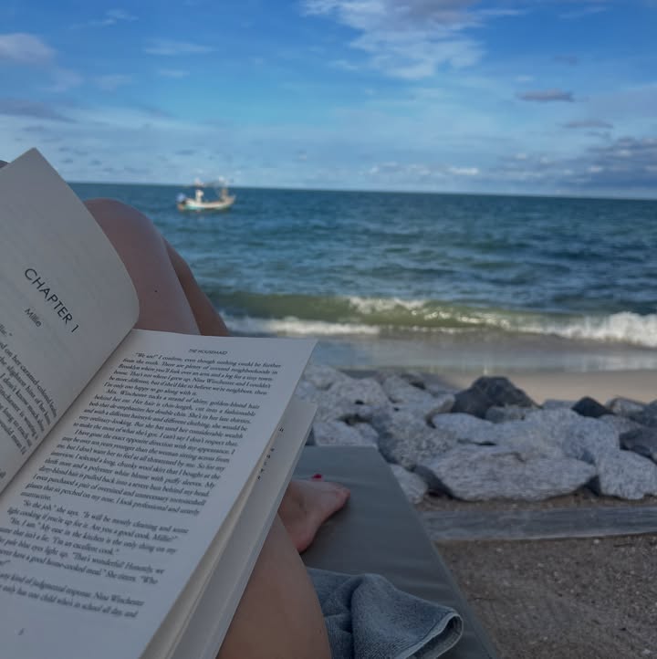 เอมี่ กลิ่นประทุม