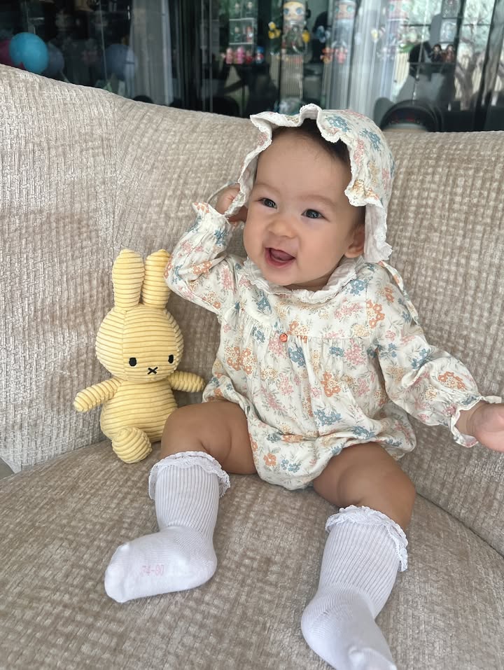 เอมี่ กลิ่นประทุม