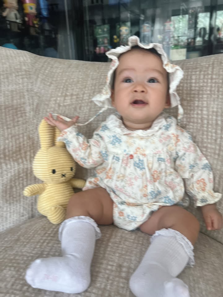 เอมี่ กลิ่นประทุม