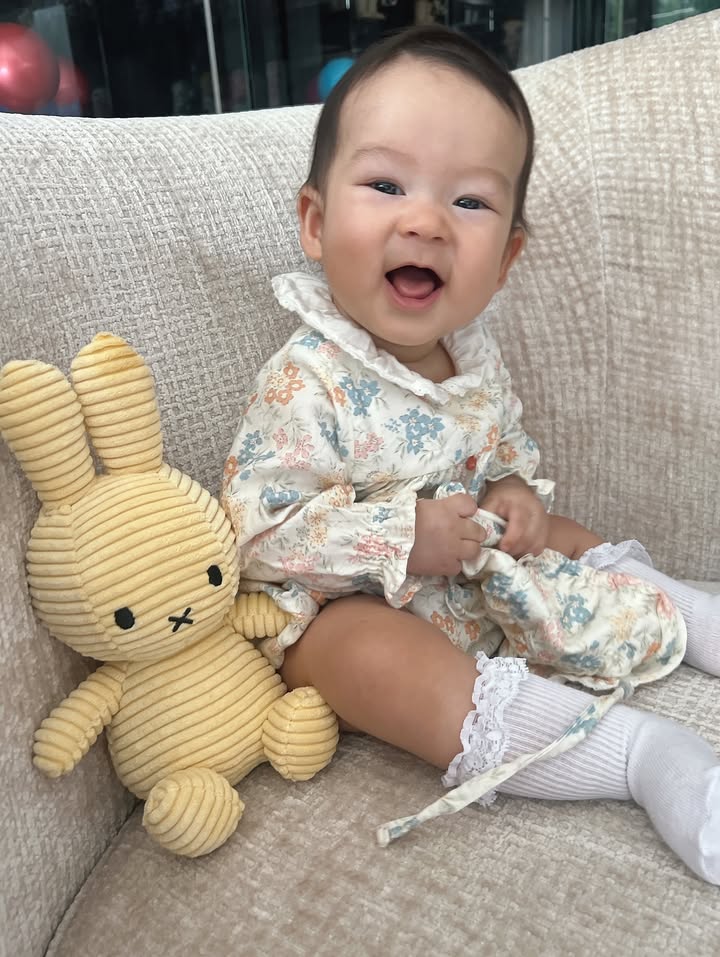 เอมี่ กลิ่นประทุม