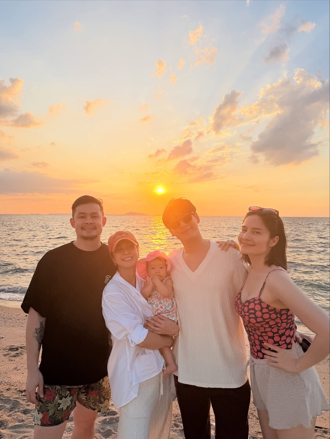 เอมี่ กลิ่นประทุม