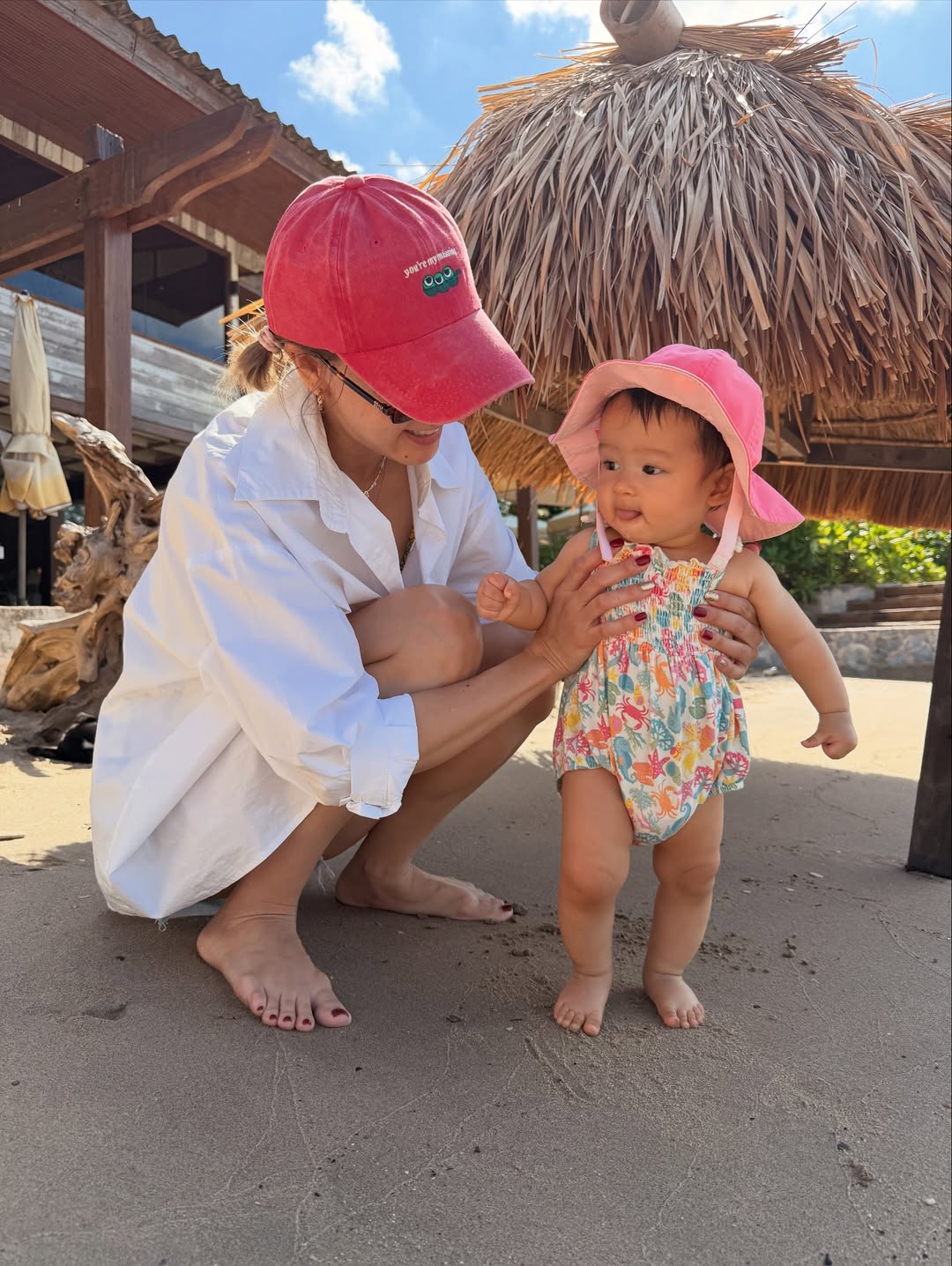 เอมี่ กลิ่นประทุม