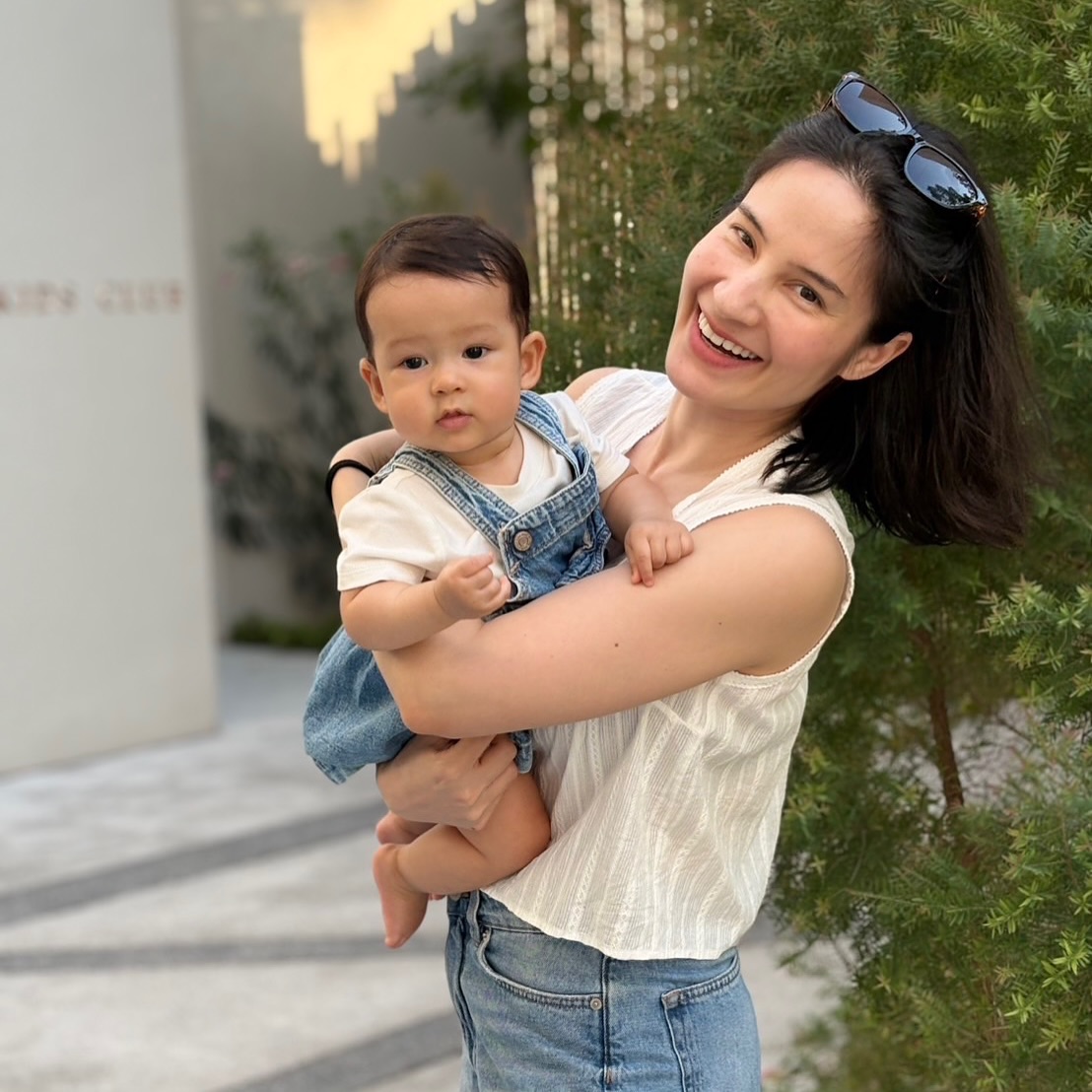 เอมี่ กลิ่นประทุม