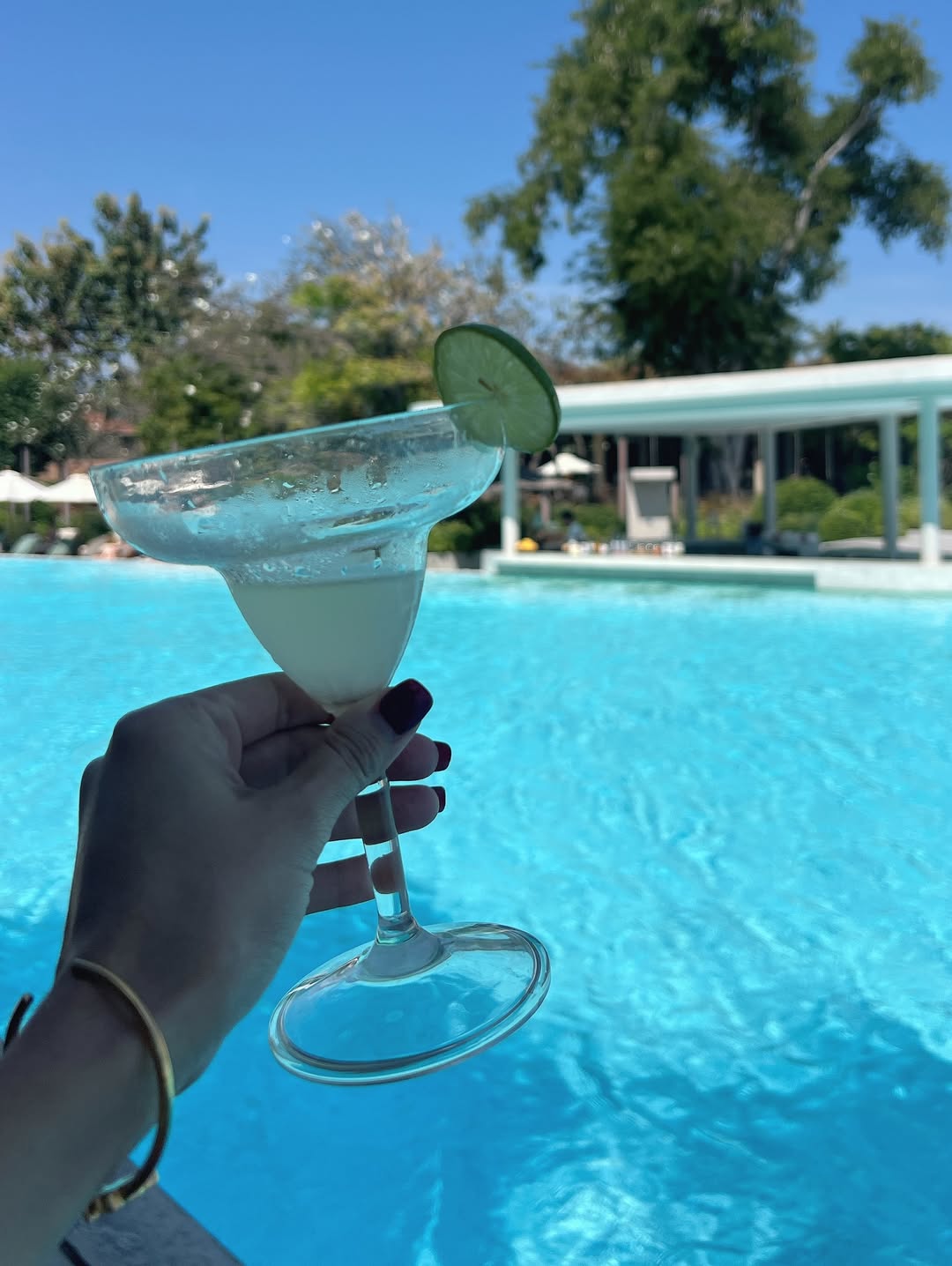 เอมี่ กลิ่นประทุม