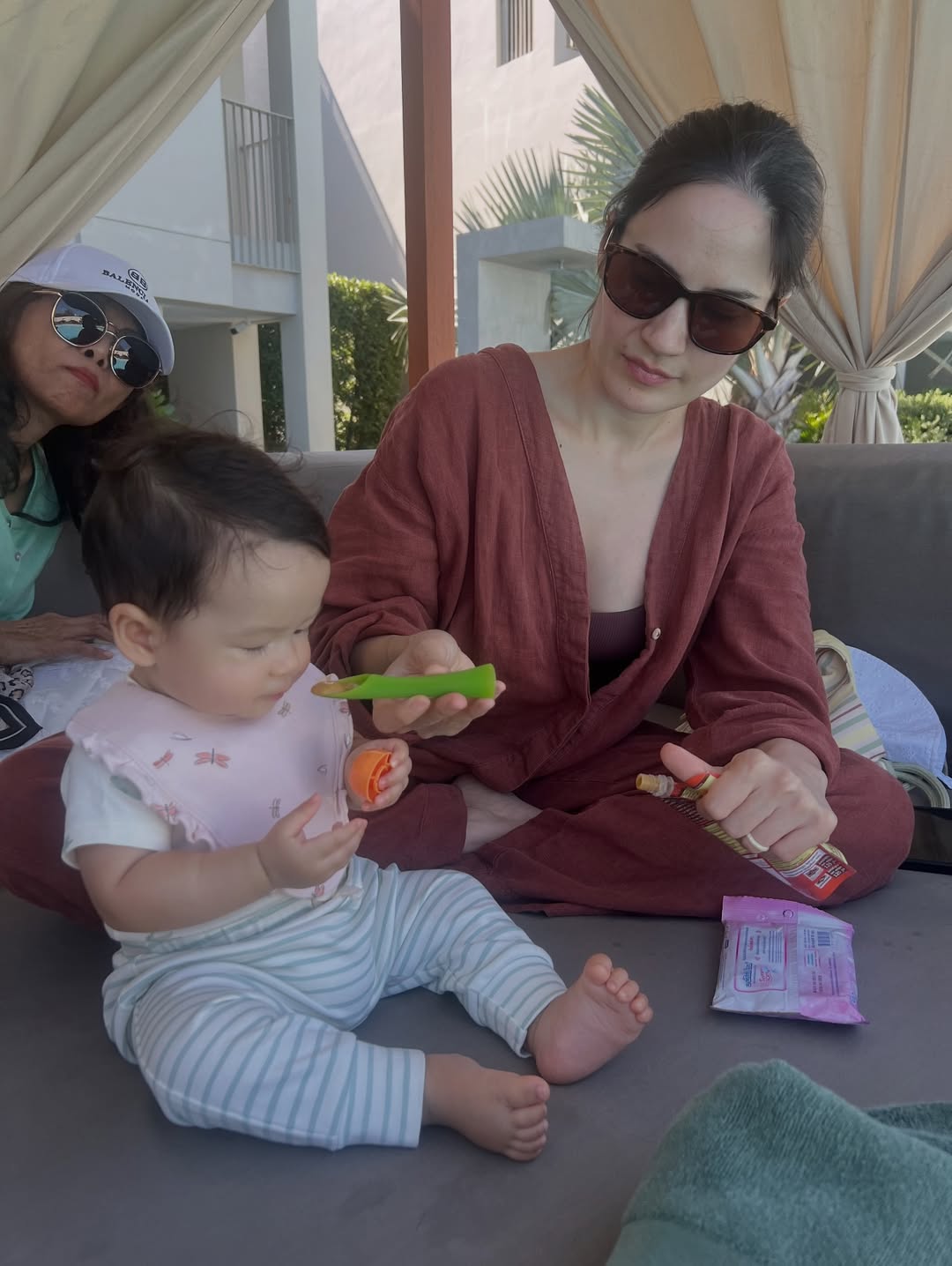 เอมี่ กลิ่นประทุม