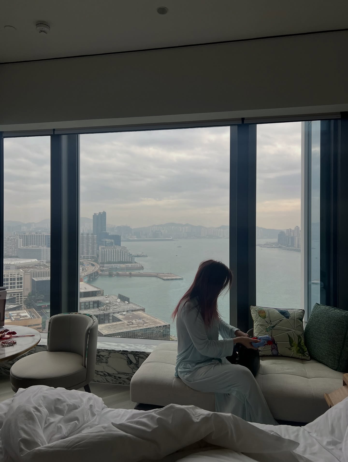 เอมี่ กลิ่นประทุม