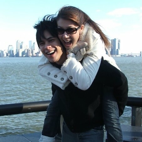 เอมี่ กลิ่นประทุม